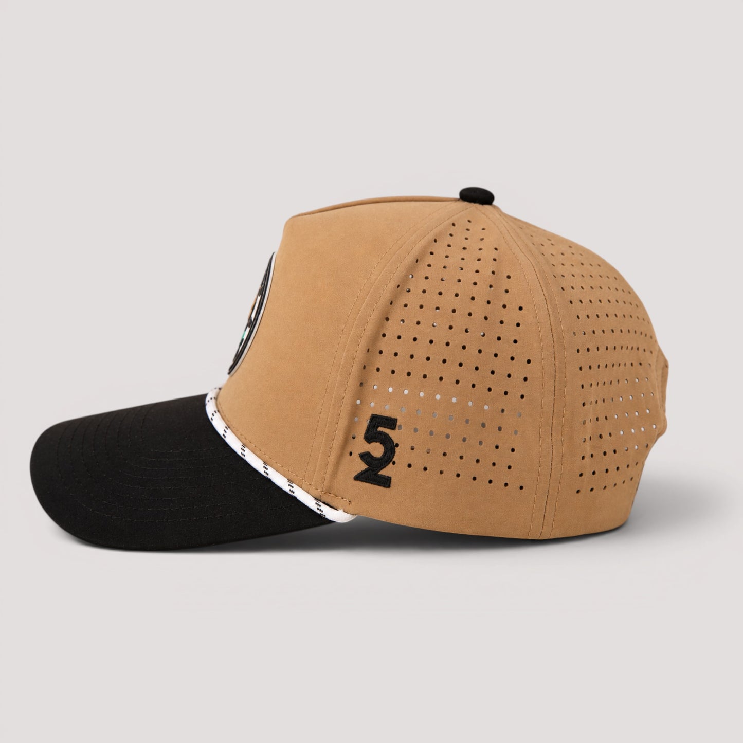 The Ball Hog Classic Black | Walnut